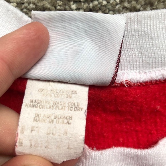 VINTAGE 80’s / 90’s TROCADERO USA FREEDOM LOVE LIBERTY CREWNECK SWEATSHIRT - Picture 4 of 8